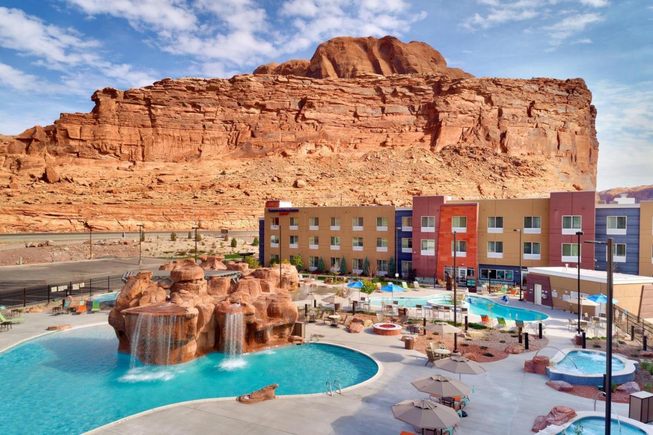 Fairfield Inn & Suites By Marriott Moab Bagian luar foto